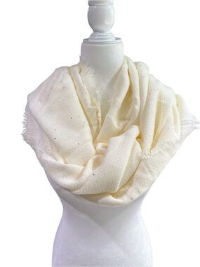 Anna & Ava Cream Sparkle Wrap